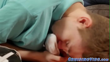 Preview 1 of Czech Massage Vk Ru - Kinky twink sniffs feet and rides cock