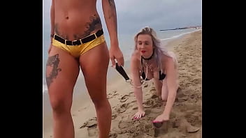 Preview 2 of Pussy Creamy Load - Littleangel84 - Bukkake au cap d&#039_agde avec ma pote - S04E08