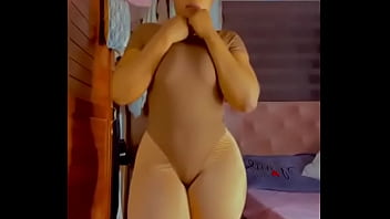 Preview 1 of Booty Soft Chicky Anal - Booty shake