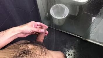 Preview 1 of Sunny Lione Xx Porn Videocom - TOMANDO UMA DUCHA