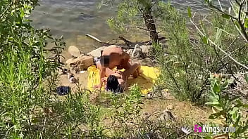Preview 3 of Labor Chakla Xxx - OUTDOOR FUN! Noa bangs a guy she dates next to the lake