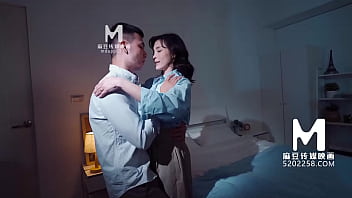 Preview 3 of Mumbai Bar Randi Nude Dance - ModelMedia Asia-The Sex Love-Zhong Wan Bing-MAN-0003-Best Original Asia Porn Video
