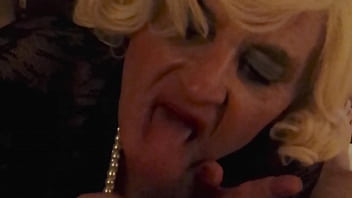 Preview 2 of Xxx Sax Animal - TIC TOC BLOWJOB