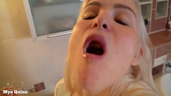 Preview 4 of 4k Top Beautiful Teen Girl Fuk - Brushing my teeth with piss and cum