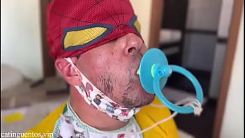 Preview 4 of Night Walker - Ageplay. O puto sente prazer em usar fralda,  chupar chupeta...Acabei de postar o resum&atilde_o no meu blog e no xvideos: #fet...