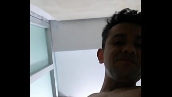 Preview 2 of Absete Mom - Sacando mi pinga