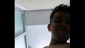 Preview 4 of Absete Mom - Sacando mi pinga