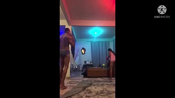 Preview 2 of Sucks Cum Off Tits - Balada na casa do ator porn&ocirc_ Pitbull Porn termina com novinha tomando pau na buceta Jasmine Santanna