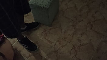Preview 1 of Sunyleony Pon - espianos a mi novia en la ducha con un amigo