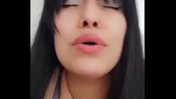 Preview 3 of Mms Sex Vidos - HOT LATINA MAKES VIDEOCALL WITH HER NEIGHBOR AND ENDS UP TOUCHING HERSELF