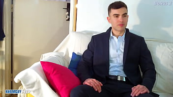 Preview 1 of Pulamber House Milfs - Straight salesman gets serviced his big cock in spite of himself !