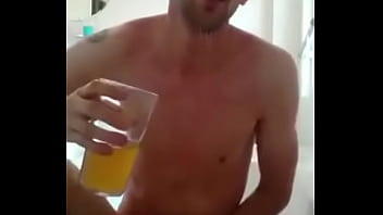 Preview 4 of Women Andhourse - UK fag Mark piss play and drinking