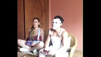 Preview 1 of Voyeur Hidden Cam Leora - Una chica gamer muy sexual