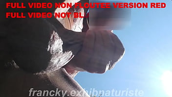 Preview 2 of India Sari Xnxx - Branlette et &eacute_jaculation en ext&eacute_rieur vue de dessous