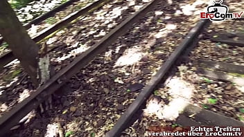 Preview 2 of Ind Sex Videos - Deutsche Blondine auf der Stra&szlig_e abgeschleppt f&uuml_r &ouml_ffentlichen POV Sex