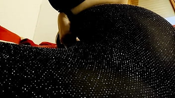 Preview 3 of Khub Xxx Video - Nicoletta domina la sua schiava con tante scoregge tutte nella sua bocca