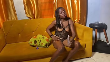 Preview 1 of Nair Girls - The first time Vera cried because of big dick. Watch how giant cook destroy the pussy of Vera that made her cry like a baby full video on red