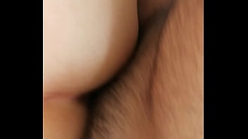 Preview 1 of Wc Touch - Me vine adentro mientras ella gime