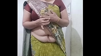 Preview 1 of Too Big Porn - Desiwifesaree