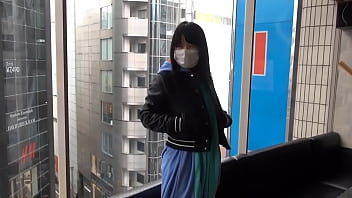 Preview 1 of Momat It Again - 着グルミ家出女がホテル代のためリアルオナペットに！