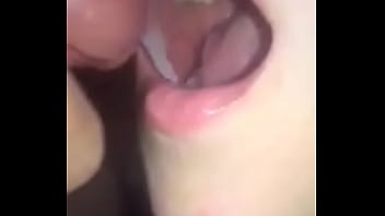 Preview 4 of Megan Rain Vs Monster Black Cock - Descargando en su boca