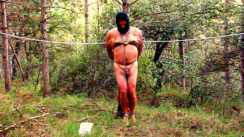 Preview 1 of Induan Hard - Encadenado al suplicio forzoso