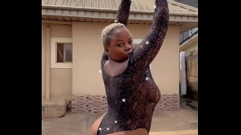 Preview 4 of Sexs Rakom - Big ass Nigeria girl