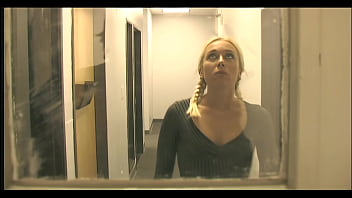 Preview 1 of When A Lady Cums - Antonella segretaria si fa scopare sulla scrivania