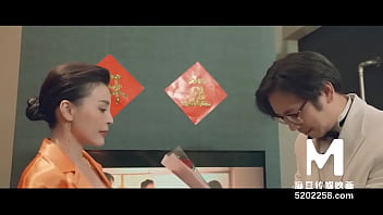 Preview 2 of Boarding House - ModelMedia Asia/Family Have Sex-Zhong Wan Bing-MD-0140-3-Best Original Asia Porn Video