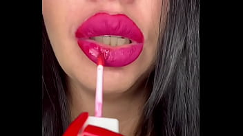 Preview 1 of Qecknflwj - Oral com batom rosa