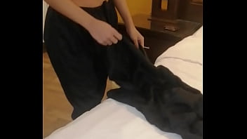 Preview 3 of Porn Seks Old Cute 18 - desi girl hotel room