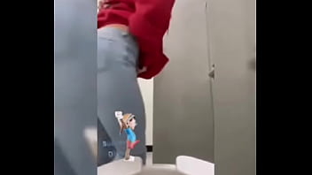Preview 1 of Cuarentena En Peru - Bathroom cam anal &amp_ pussy