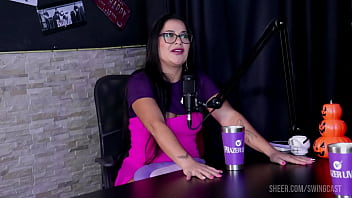 Preview 2 of Straight Video 10905 - COMPILADOS DA RAPHAELA SAVANAH NO SWING CAST COM TIFANY ROCHA - PARTE 1 (WATCH ON: SHEER/RED)