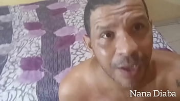 Preview 1 of Daktare Xx - m&atilde_e gordinha com grandes peitos naturais e buceta gorda, Nana Diaba fode com Leo ogro em chamada de video (21)96855-8028:
