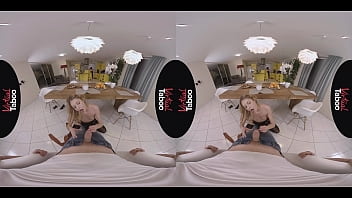 Preview 2 of Bokep Cewe 1 Sama Banyakan - VIRTUAL TABOO - Stepsister&#039_s Brunch