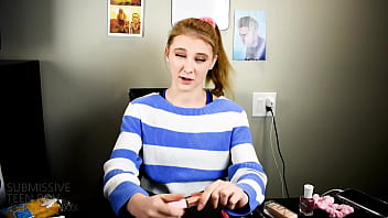 Preview 2 of Lesbin Messaged - Melody Marks 18th birthday vlog