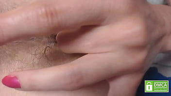 Preview 2 of Wwwxxx 1985 - Dirty hairy ass fingering extreme close-up