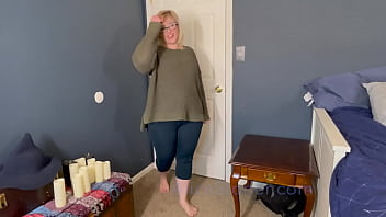 Preview 1 of Mom Big Boose - BBW convinces date that she isn&#039_t fat,  she is perfect once you go big you never go back V78