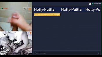 Preview 4 of Xxx Cumtv - Hotty Puttta aime les godes enormes en random chat