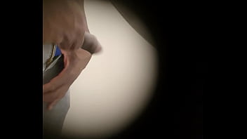 Preview 4 of Visible Vaginal Contractions - Espiando macho mijar 2