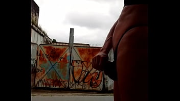 Preview 1 of Kudosporn Mom - Punheta gostosa na rua da neca em santo Andr&eacute_ (11941385234)