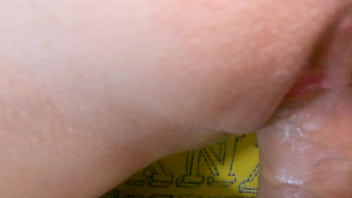 Preview 1 of Smp Ngewe Pecah Perawan - POV muy de cerca de mi hombre penetrando mi apretado como y lleg&aacute_ndose dentro