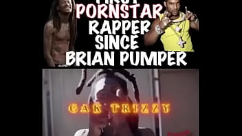 Preview 1 of Xnxx Papa - Big going krazy w the music!!!