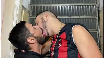 Preview 2 of Jennifer Lopez Fuck Hd - Beijando prufundo de l&iacute_ngua