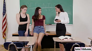 Preview 2 of Videos Porn Taiwan Fat - Babes get rimmed by teacher on detention