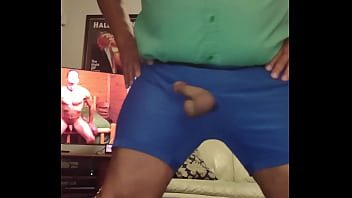 Preview 3 of Couple En Trio Au Sauna - Swinging my dick in slow motion