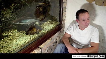 Preview 1 of Futanaria Cumshot - Old woman fucks aquarist boy
