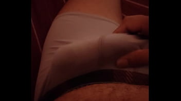Preview 3 of Phillipini Bigboobs Girls - Quem mais acorda de pau duro?