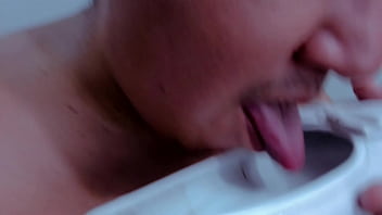 Preview 4 of Pprnhub - Wow me amarraron a la cama y no se que paso luego me pusieron a comer semen en un zapato