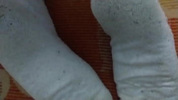 Preview 1 of Wifemovexvideos - Feet